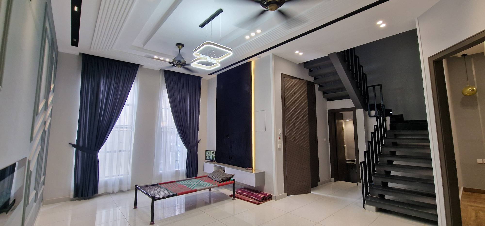 670172613_983789980837842_4731587450173959665_n