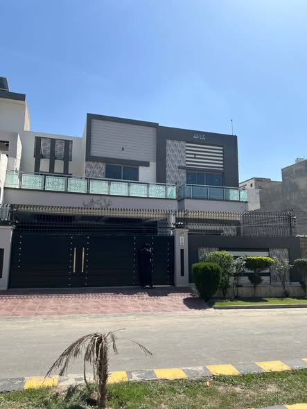 670282954_942847305386726_7615929106253498157_n