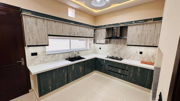 670437189_933067136197439_7752685386499045561_n