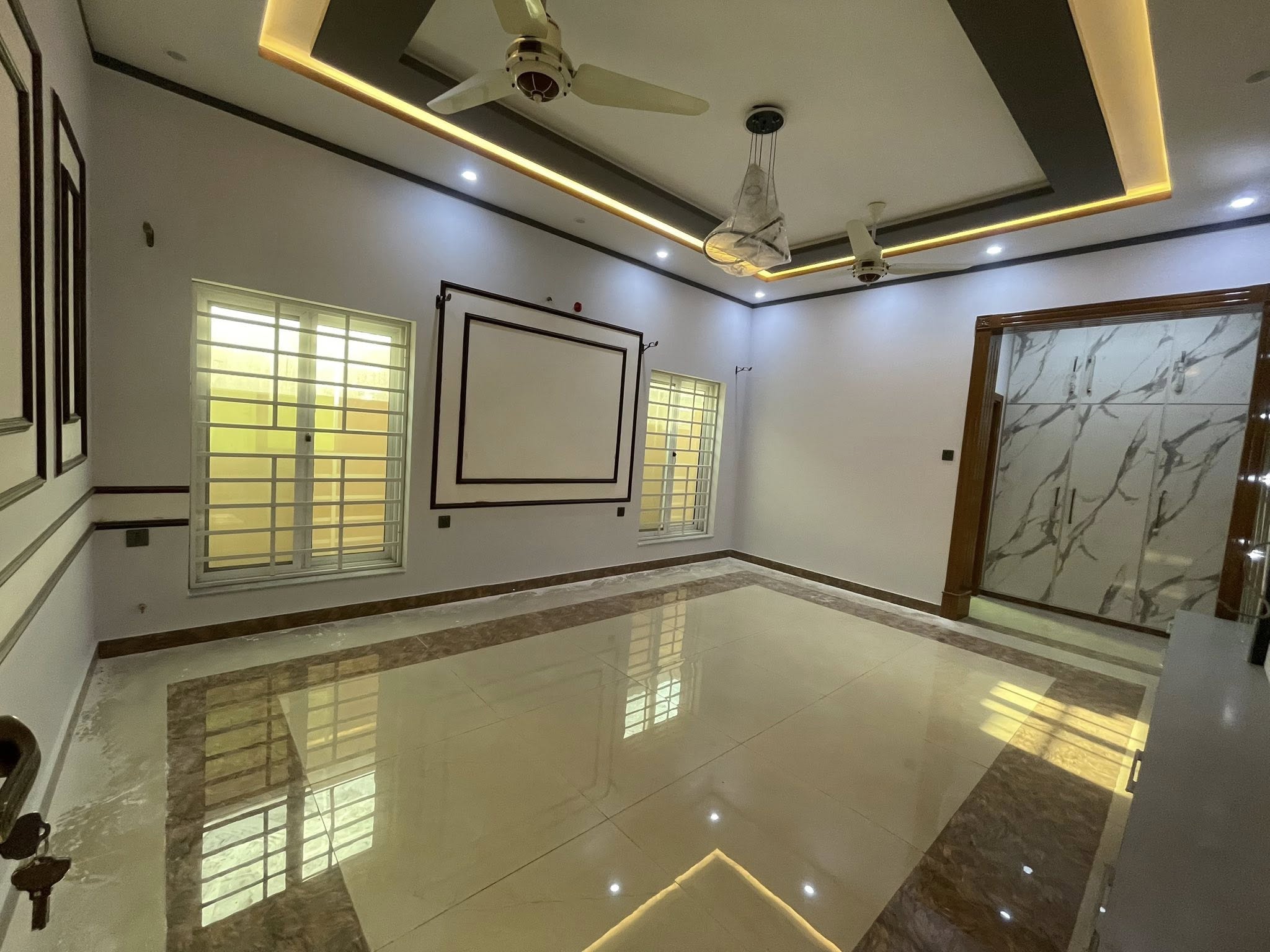 670873104_122173063388722725_1721660295202716371_n