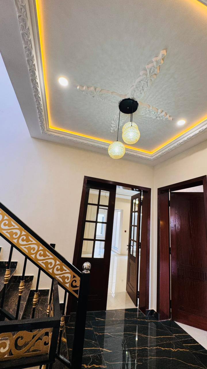 670922070_933067422864077_2560221071106663666_n