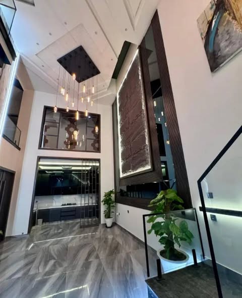 672176143_2021872108448786_251235230114915280_n