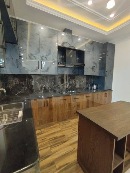 672680427_122312518070224819_6309803081400009313_n