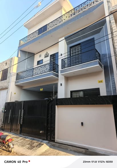 674336748_122215037426327488_7158148242639188156_n