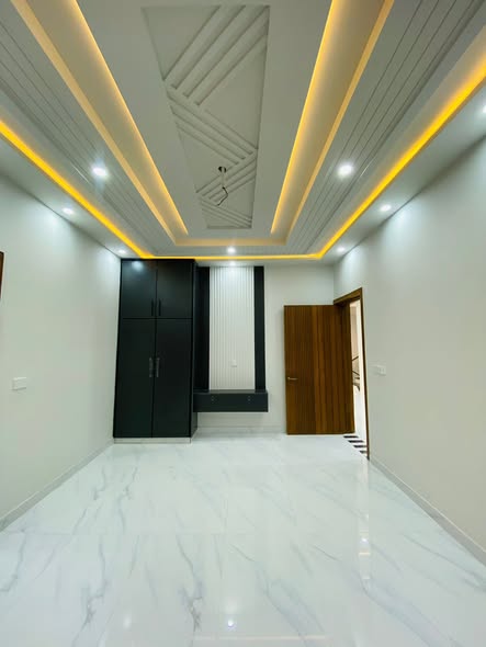 674569317_891994843852876_5096280365957471783_n