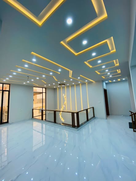 677215759_891994983852862_1037200110279395030_n