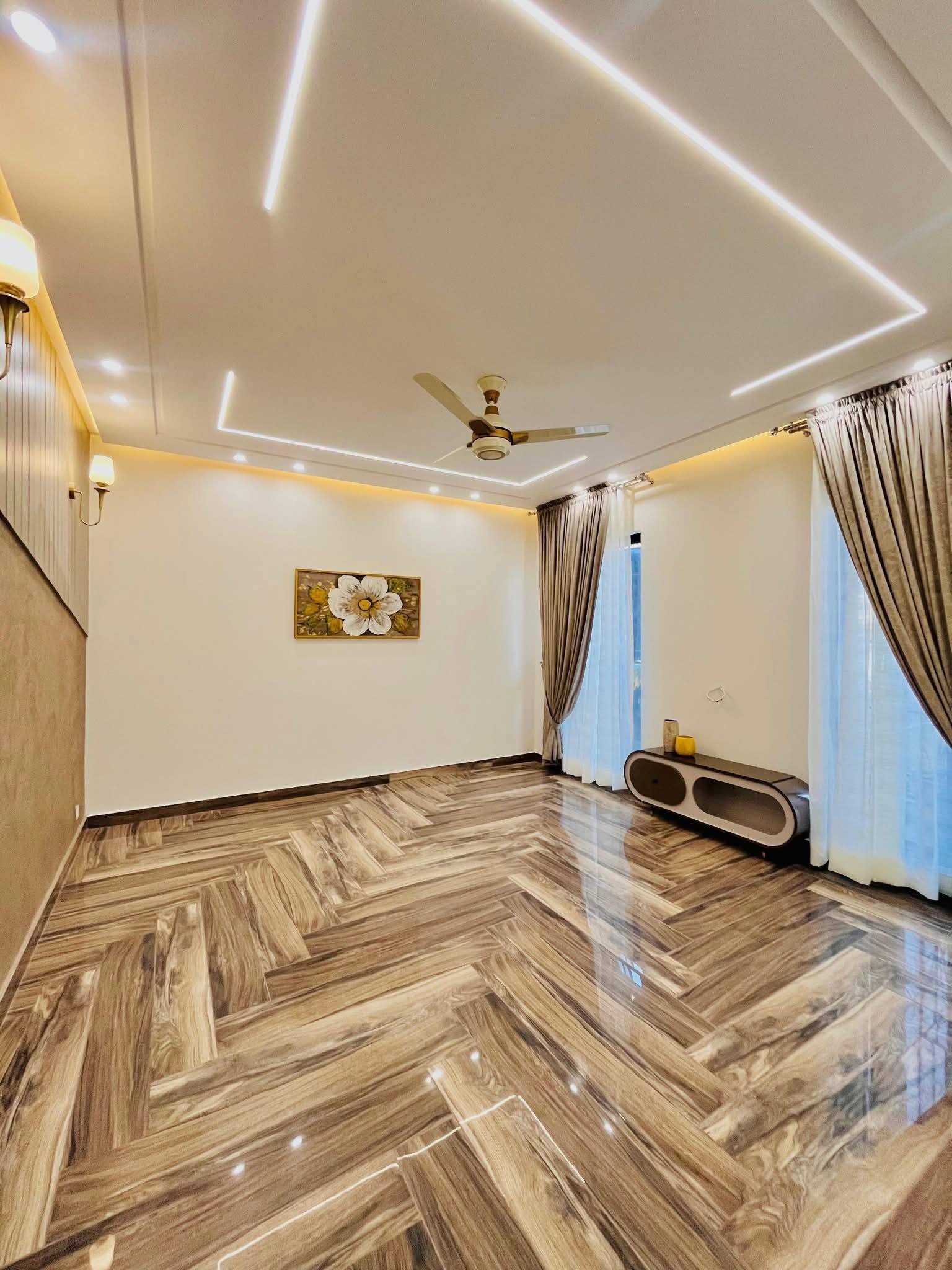 677545568_1284015420553802_3250792118085363955_n