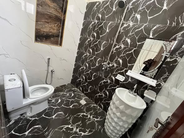 679583375_1284945067127504_9000932700752189403_n